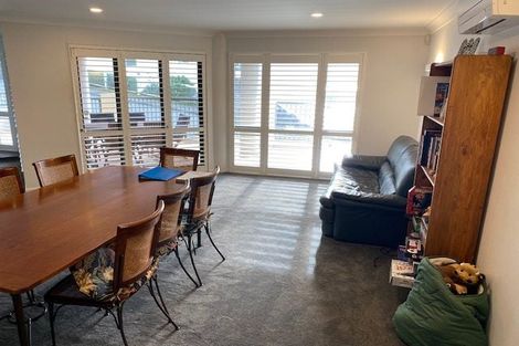 Photo of property in 13/22 Oriental Terrace, Oriental Bay, Wellington, 6011