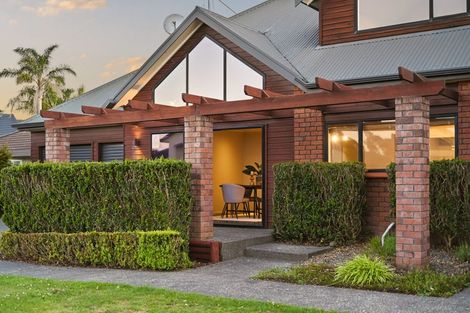 Photo of property in 6 Arcus Street, St Andrews, Hamilton, 3200