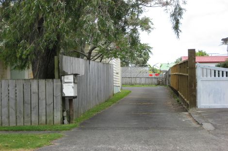 Photo of property in 3/70 Helvetia Road, Pukekohe, 2120