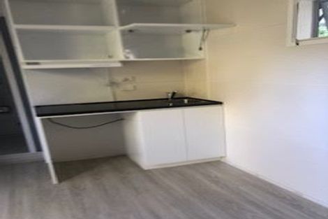 Photo of property in 51 Christmas Road, Manurewa, Auckland, 2102