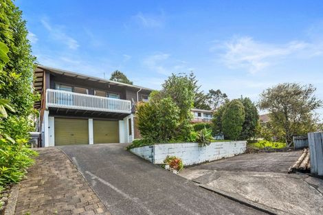 Photo of property in 28 Stapleford Crescent, Browns Bay, Auckland, 0630