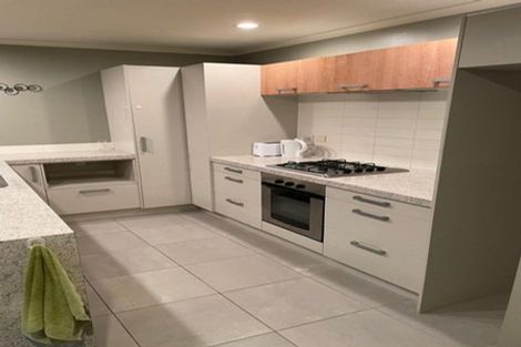 Photo of property in 43 Bruce Pulman Drive, Takanini, 2112