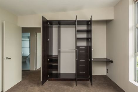 Photo of property in 62 Dyers Pass Road, Cashmere, Christchurch, 8022