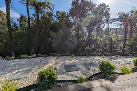 Photo of property in 8 Henry Blyth Lane, Greenhithe, Auckland, 0632