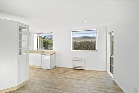 Photo of property in 2/53 Hamilton Avenue, Ilam, Christchurch, 8041