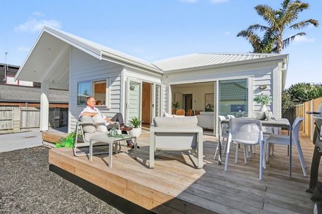 Photo of property in 18b Muricata Avenue, Mount Maunganui, 3116