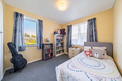 Photo of property in 19 Sheridan Crescent, Trentham, Upper Hutt, 5018