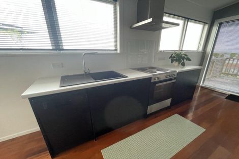 Photo of property in 134 Cornfoot Street, Castlecliff, Whanganui, 4501