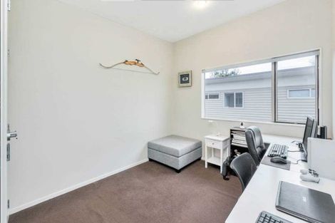 Photo of property in 6/45a Swanson Road, Henderson, Auckland, 0610