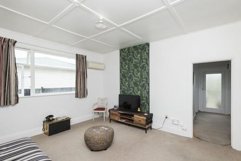 Photo of property in 110 De Lautour Road, Inner Kaiti, Gisborne, 4010