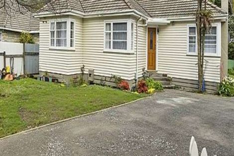 Photo of property in 4 Wood Street, Wainuiomata, Lower Hutt, 5014