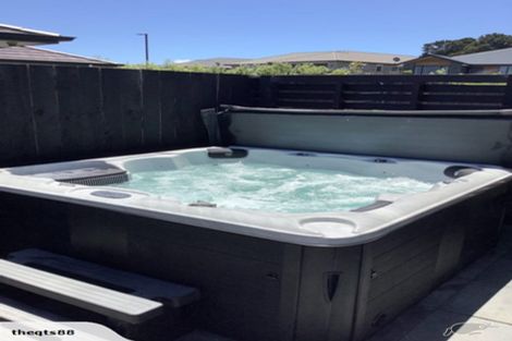 Photo of property in 38 Raithburn Terrace, Pokeno, 2402