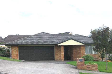 Photo of property in 2 Semillon Avenue, Henderson, Auckland, 0612