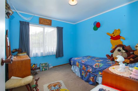 Photo of property in 22 Zingaro Place, Massey, Auckland, 0614