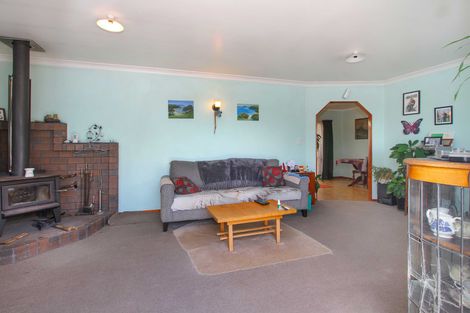 Photo of property in 22 Zingaro Place, Massey, Auckland, 0614