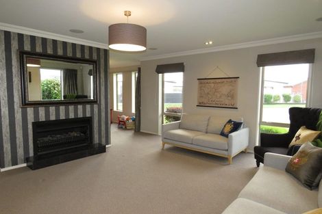 Photo of property in 7 Rosewood Drive, Rosedale, Invercargill, 9810