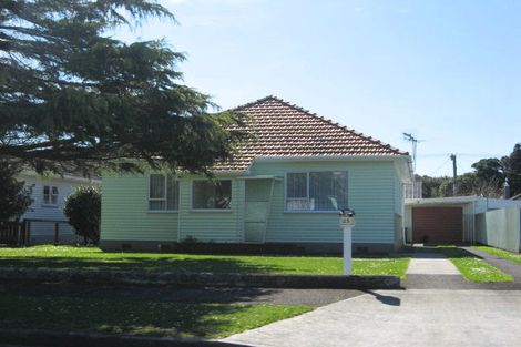 Photo of property in 25 Cornwall Street, Brooklands, New Plymouth, 4310