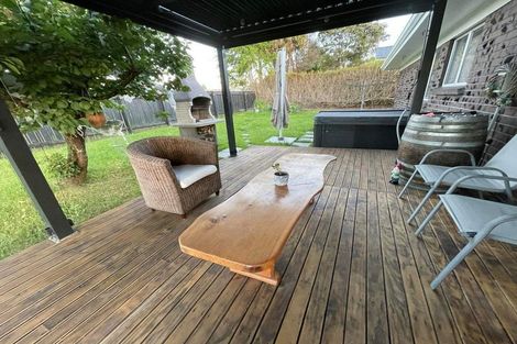 Photo of property in 1/2 Palm Court Drive, Glen Eden, Auckland, 0602