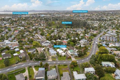 Photo of property in 199 Don Buck Road, Massey, Auckland, 0614