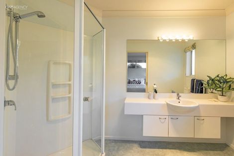 Photo of property in 5 Castleview Lane, Heathcote Valley, Christchurch, 8022