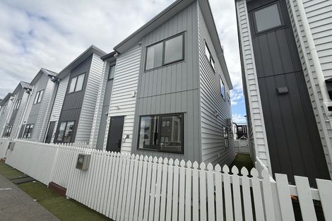 Photo of property in 20 Tukauri Place, Papakura, 2110