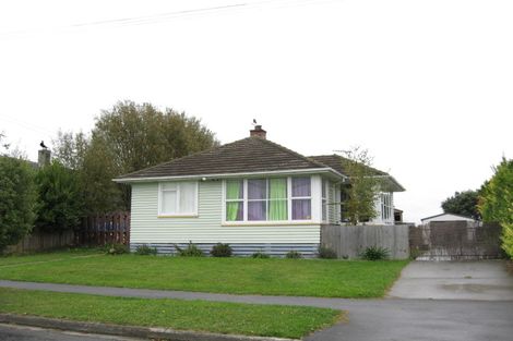 Photo of property in 5 Ealing Street, Northcote, Christchurch, 8052