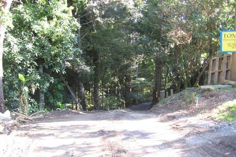 Photo of property in 65 Kauri Point Road, Laingholm, Auckland, 0604