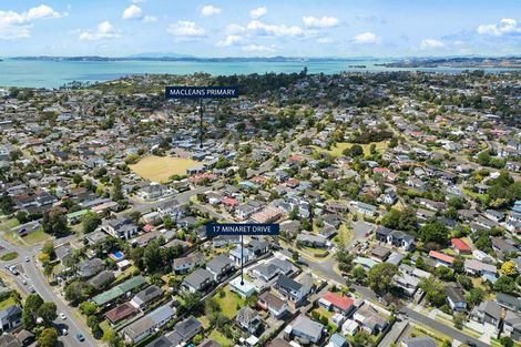 Photo of property in 17 Minaret Drive, Bucklands Beach, Auckland, 2014