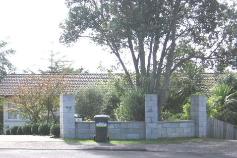 Photo of property in 5 Penders Place, Henderson, Auckland, 0610