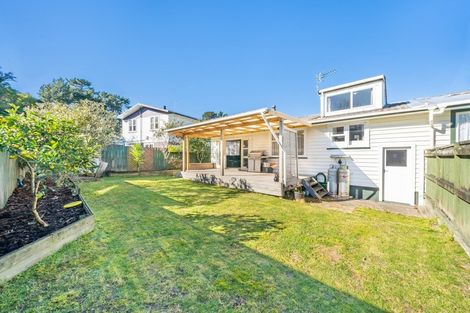Photo of property in 39c Moeraki Road, Maoribank, Upper Hutt, 5018