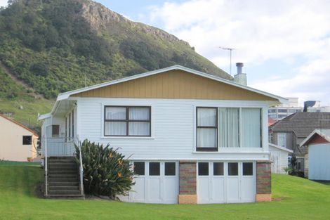 Photo of property in 15 Grace Avenue, Mount Maunganui, 3116