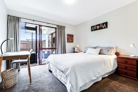 Photo of property in 51a Collins Road, Melville, Hamilton, 3206