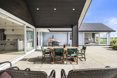 Photo of property in 22 Irwin Road, Kingseat, Pukekohe, 2679