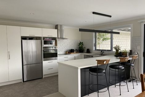 Photo of property in 154 Adler Drive, Ohauiti, Tauranga, 3112