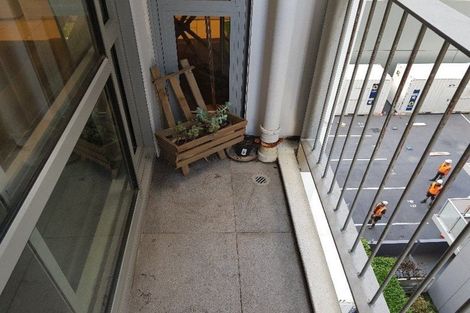 Photo of property in Alpha Apartments, 505/17 Vogel Lane, Auckland Central, Auckland, 1010