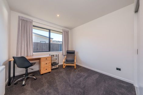 Photo of property in 8 Toru Street, Albert Town, Wanaka, 9305