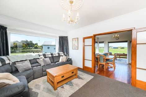Photo of property in 106 Cemetery Road, Sanson, Palmerston North, 4479