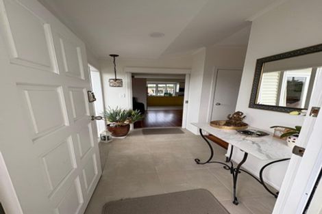 Photo of property in 55 Coronation Road, Hillcrest, Auckland, 0627