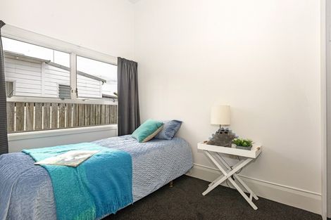 Photo of property in 4 Root Street, Gisborne, 4010