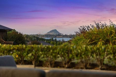 Photo of property in 27 Greenvale Place, Welcome Bay, Tauranga, 3112