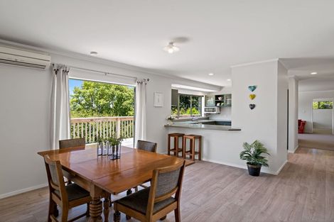 Photo of property in 49 Hibiscus Coast Highway, Silverdale, 0932
