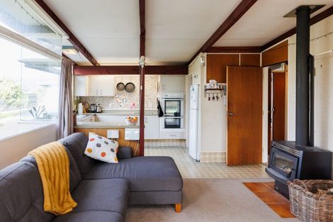 Photo of property in 37 Montgomery Terrace, Hokowhitu, Palmerston North, 4410