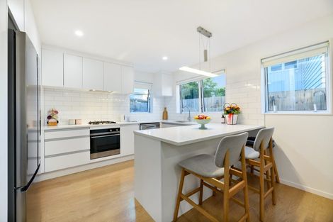 Photo of property in 30c Coniston Avenue, Te Atatu South, Auckland, 0610