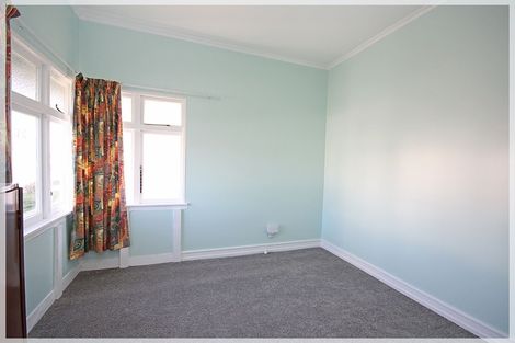 Photo of property in 3 Cook Street, Foxton, 4814