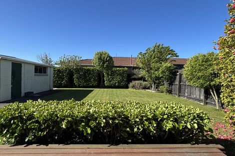 Photo of property in 92 Isleworth Road, Bishopdale, Christchurch, 8053