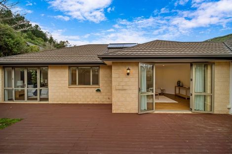 Photo of property in 2/69 Bowenvale Avenue, Cashmere, Christchurch, 8022