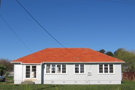 Photo of property in 4 Churchill Crescent, Foxton, 4814