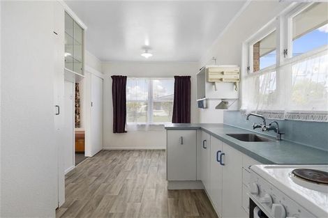 Photo of property in 19 Springfield Crescent, Enderley, Hamilton, 3214