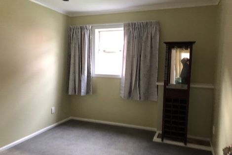 Photo of property in 357 Main Road, Tawa, Wellington, 5028