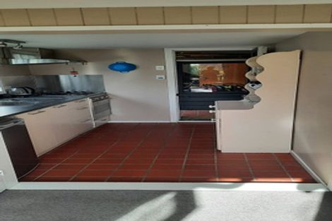 Photo of property in 48 Landsdowne Terrace, Cashmere, Christchurch, 8022